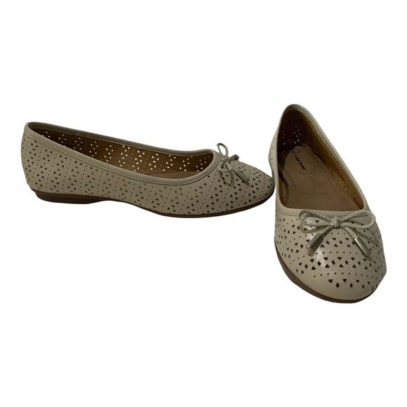 Hush Puppies Women's Shoes Leather Ballet Slip On Flats 9M Beige Perforated - Picture 2 of 10